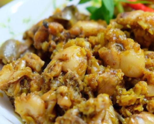 Ếch xào sả ớt