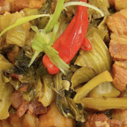 Thịt kho cải chua