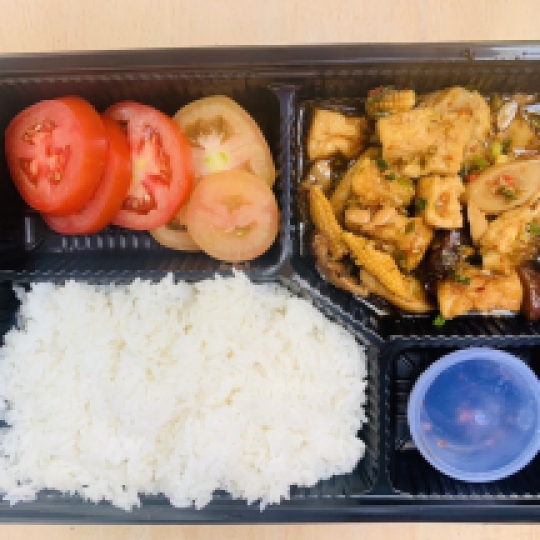 Đậu xào nấm (chay)